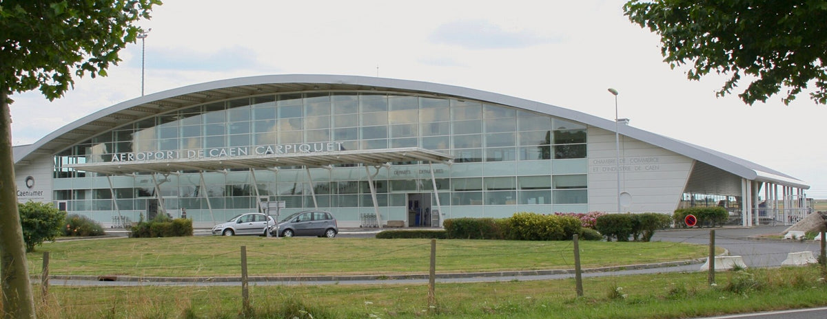 Aéroport de Caen-Carpiquet — vue de l'aéroport