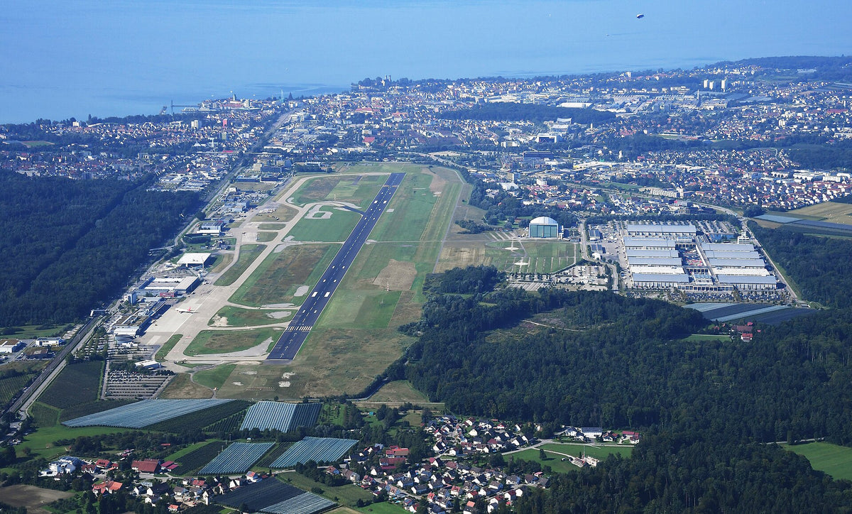 Bodensee Airport Friedrichshafen — vue de l'aéroport