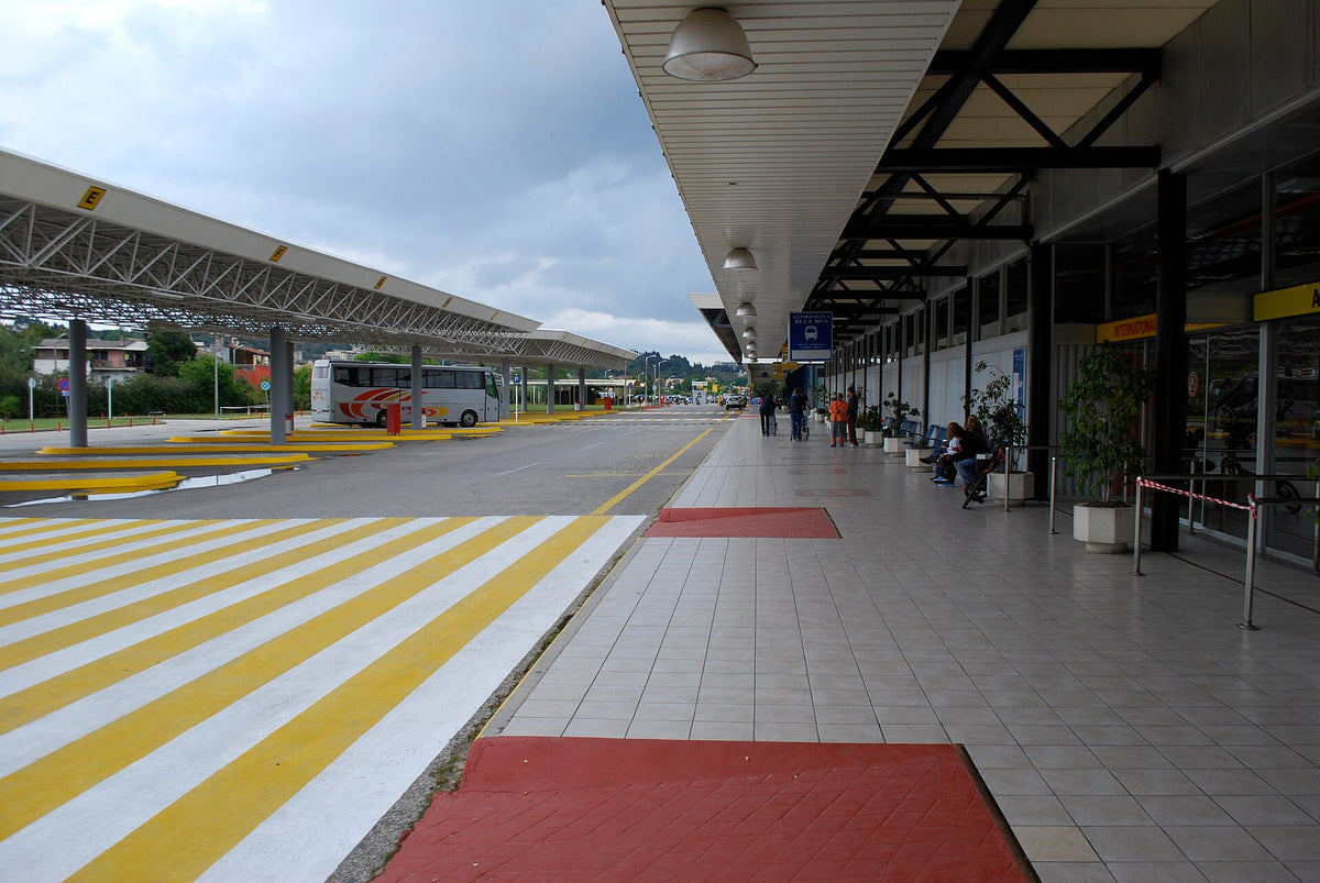 Aéroport international de Corfou Ioannis-Kapodistrias — vue de l'aéroport