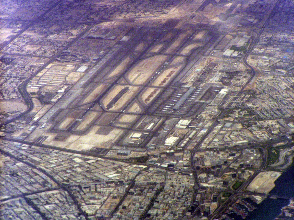 Dubai International Airport — vue de l'aéroport