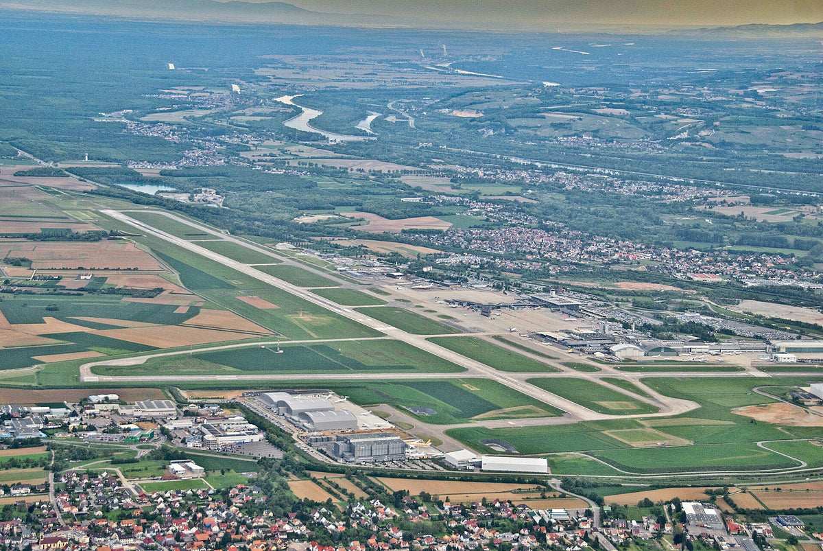 EuroAirport Basel-Mulhouse-Freiburg — vue de l'aéroport