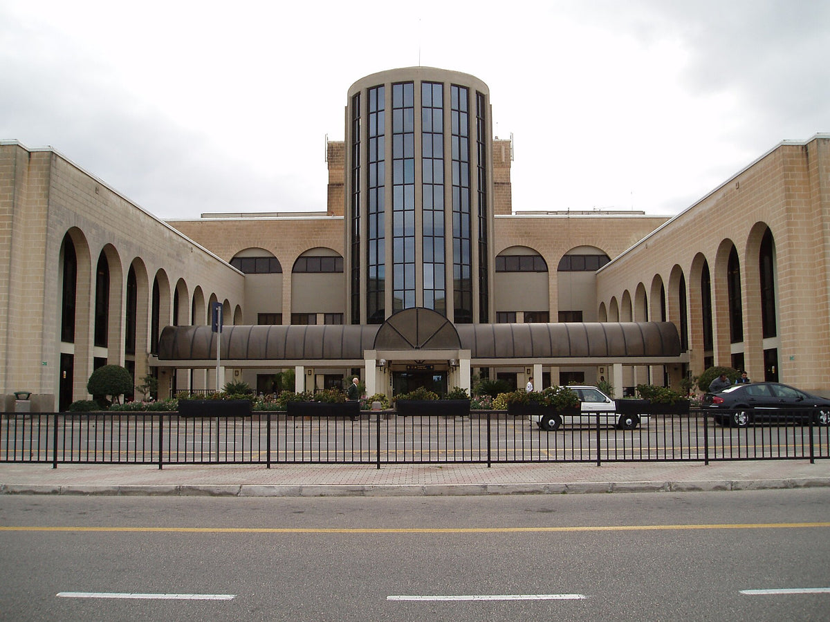 Malta International Airport — vue de l'aéroport