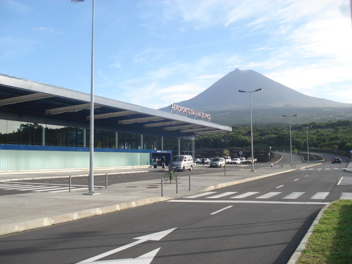 Aéroport de Pico — vue de l'aéroport