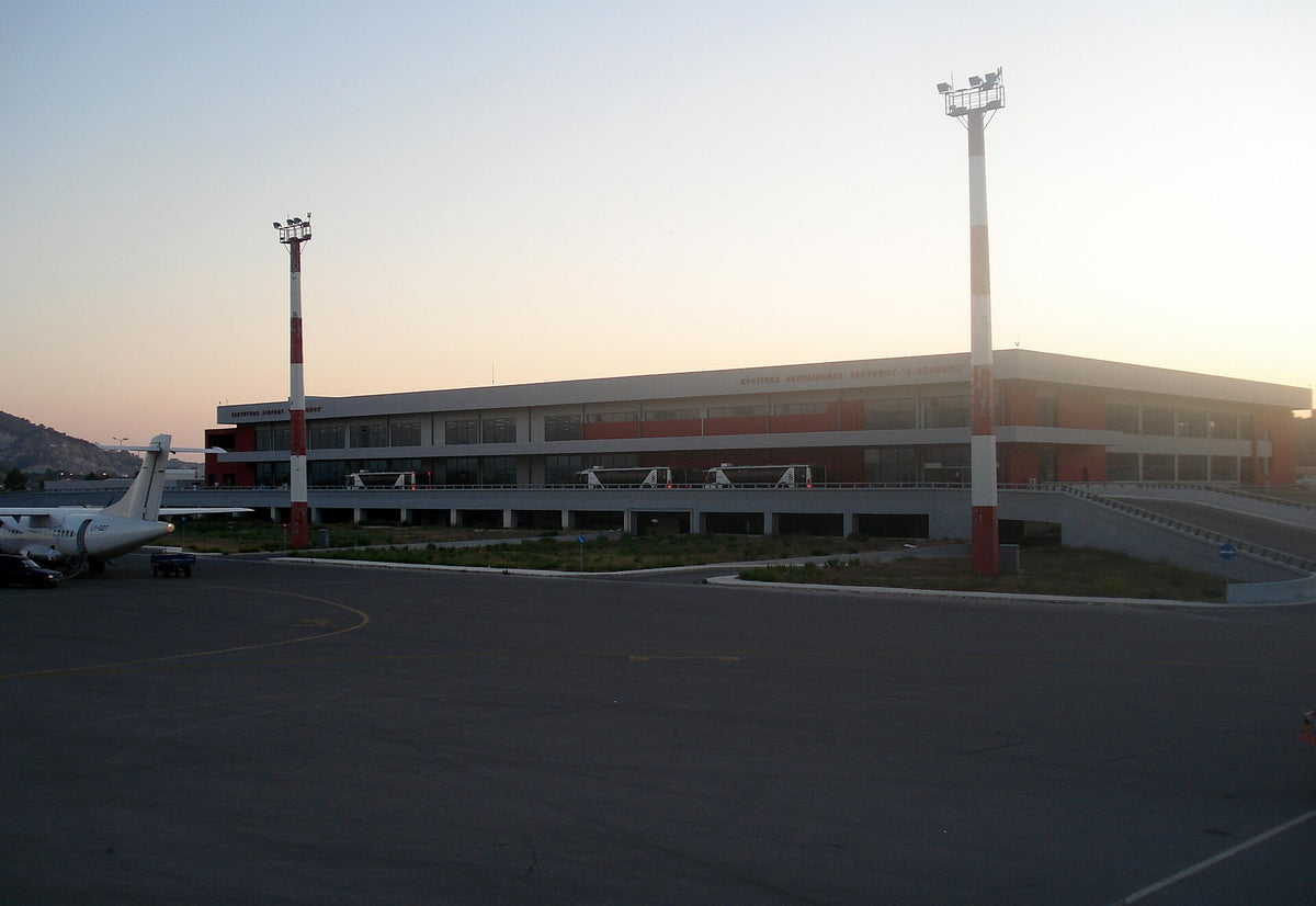 Zakynthos International Airport Dionysios Solomos — vue de l'aéroport