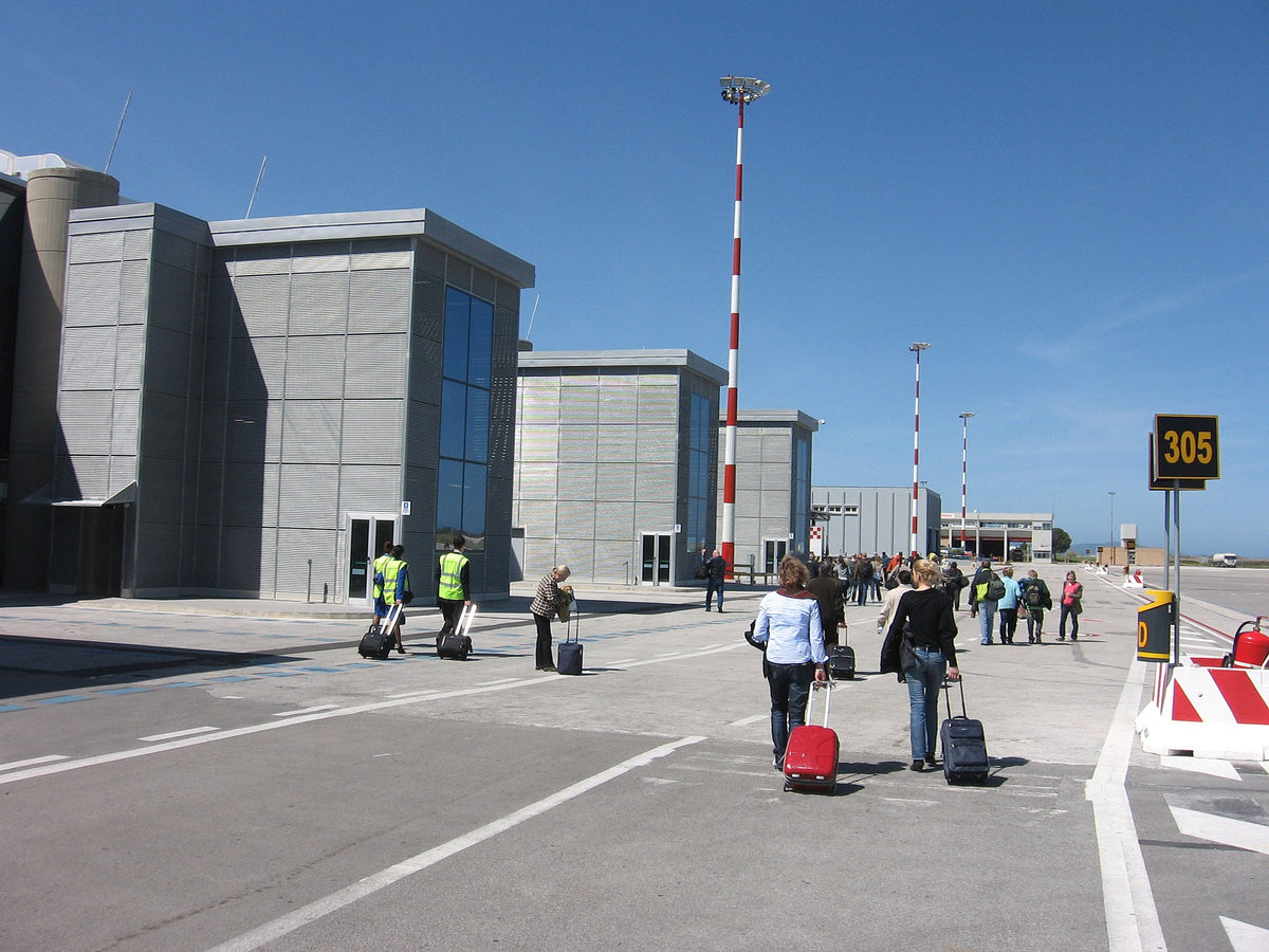 Aéroport Vincenzo Florio de Trapani-Birgi — vue de l'aéroport