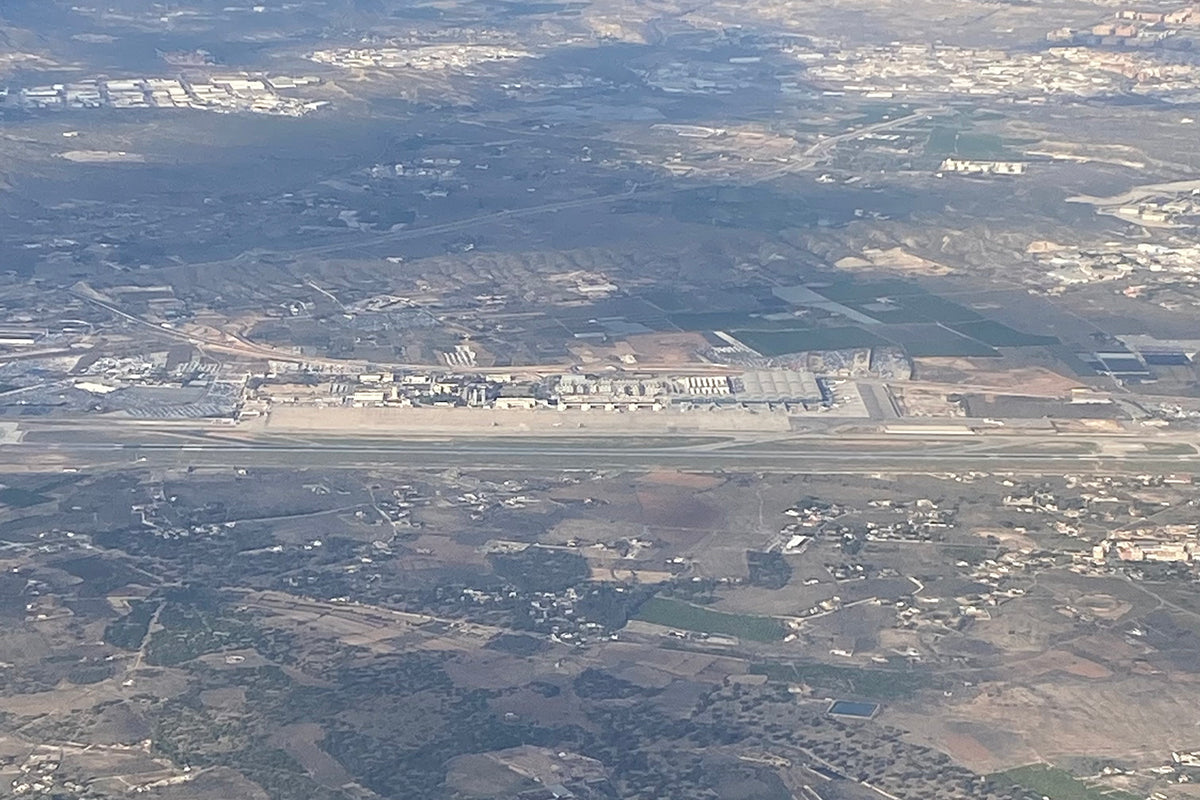 Aéroport Alicante-Elche Miguel Hernández — vue de l'aéroport