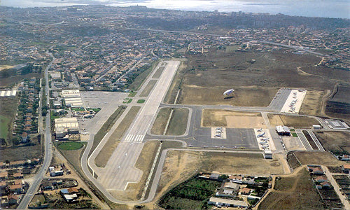 Cascais Airport — vue de l'aéroport