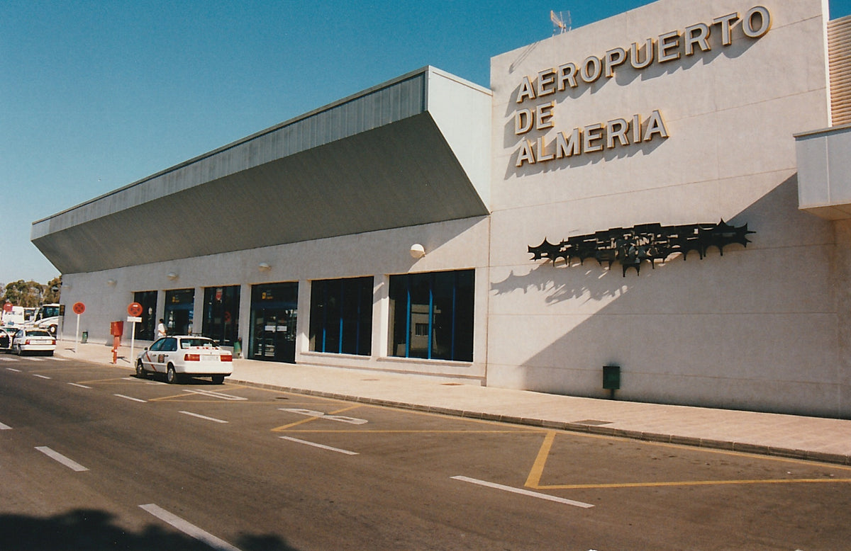Almería Airport — vue de l'aéroport