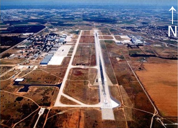 Aéroport Nîmes Grande Provence Méditerranée — vue de l'aéroport