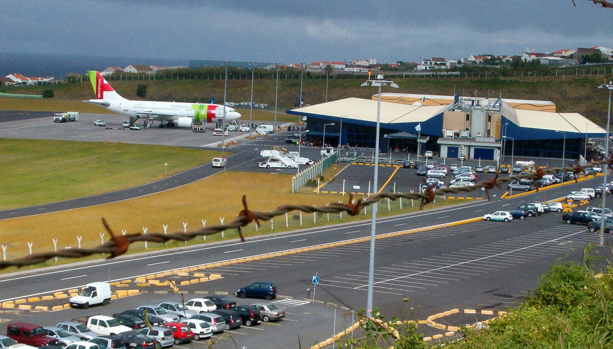 Aéroport João Paulo II de Ponta Delgada — vue de l'aéroport