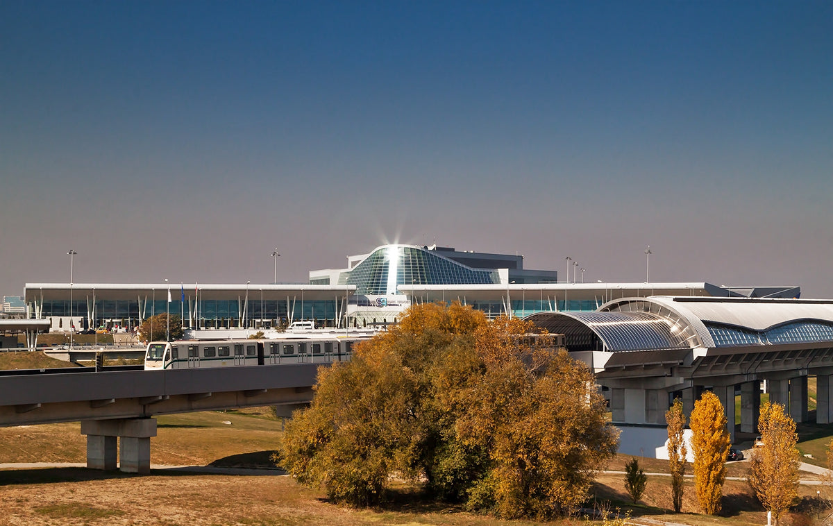 Aéroport Vasil Levski de Sofia — vue de l'aéroport