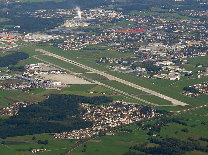 Salzburg Airport W. A. Mozart — vue de l'aéroport